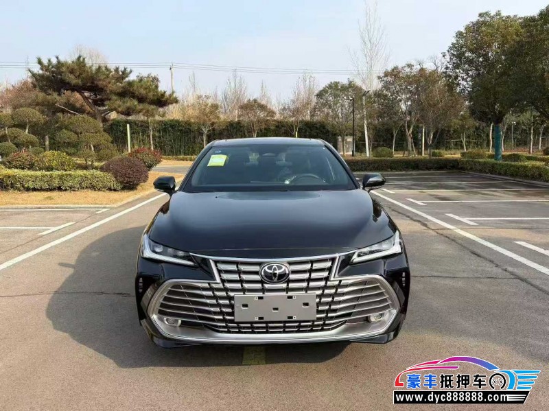 抵押车出售26年丰田亚洲龙轿车