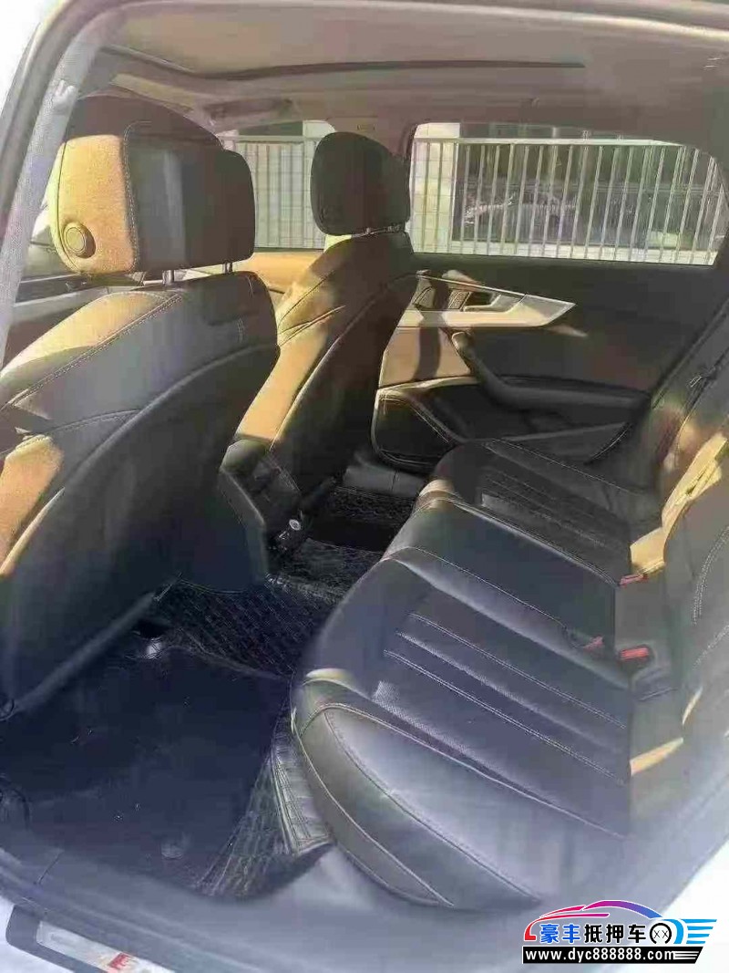 22年奥迪A4L轿车抵押车出售