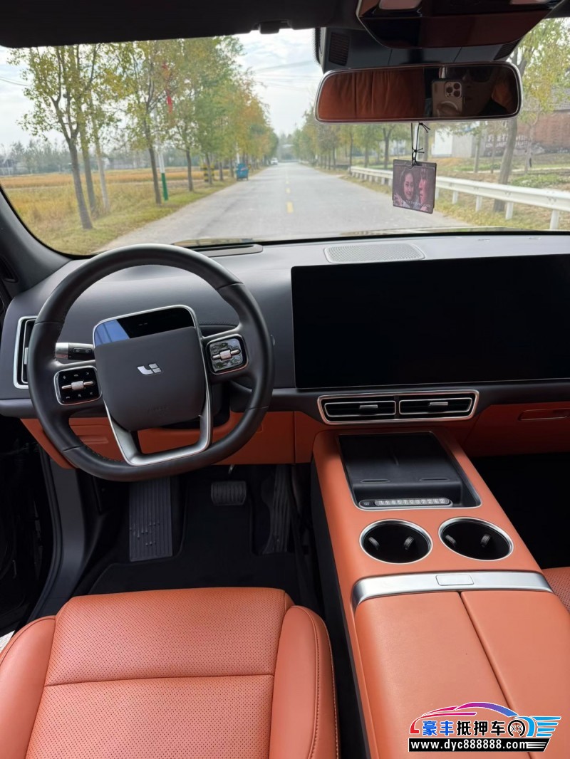 23年理想L7轿车抵押车出售