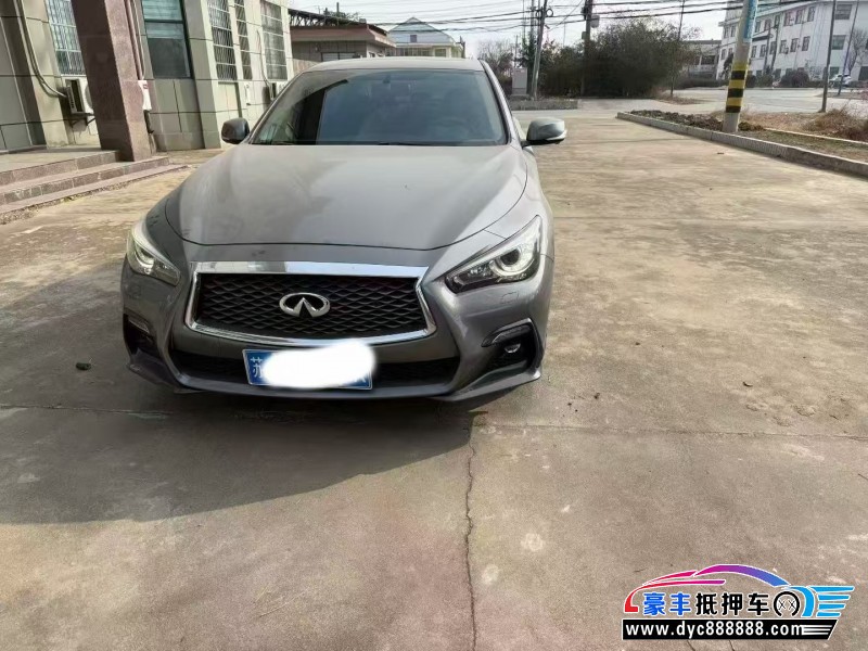 抵押车出售20年英菲尼迪Q50轿车