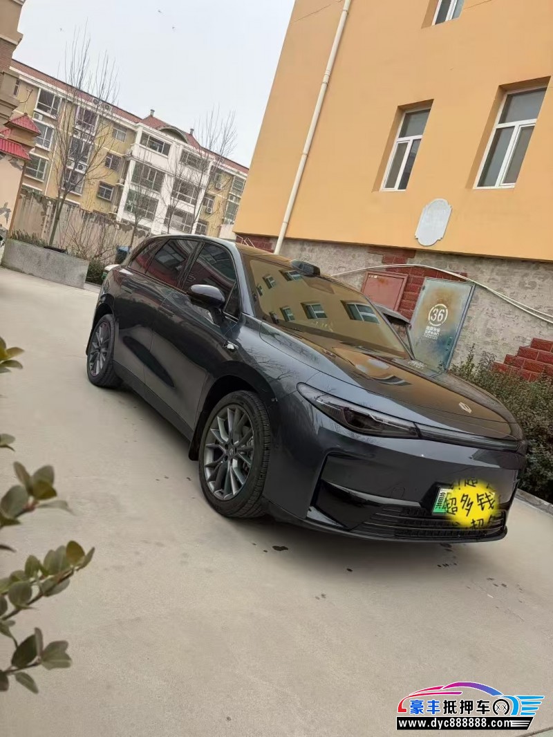 20年零跑C10轿车抵押车出售