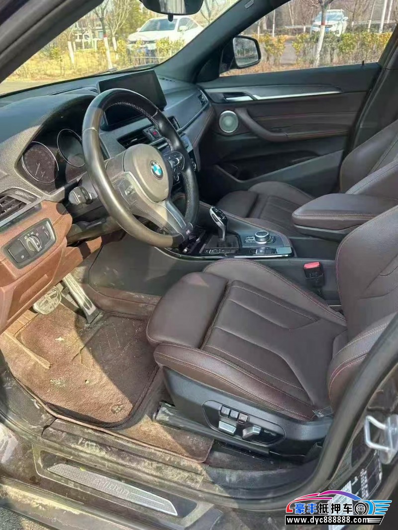 22年宝马X2轿车抵押车出售