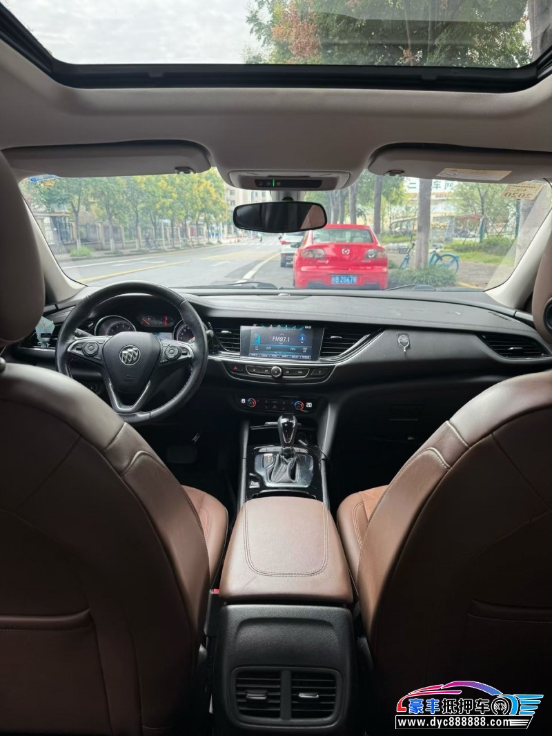 18年别克君威轿车抵押车出售