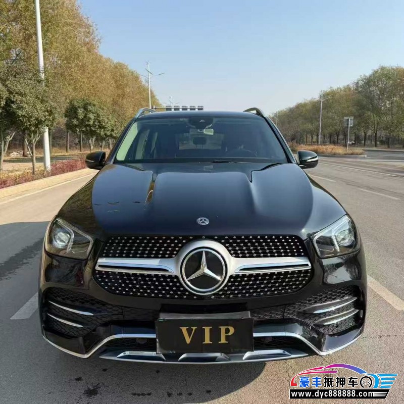 抵押车出售19年奔驰GLE轿车