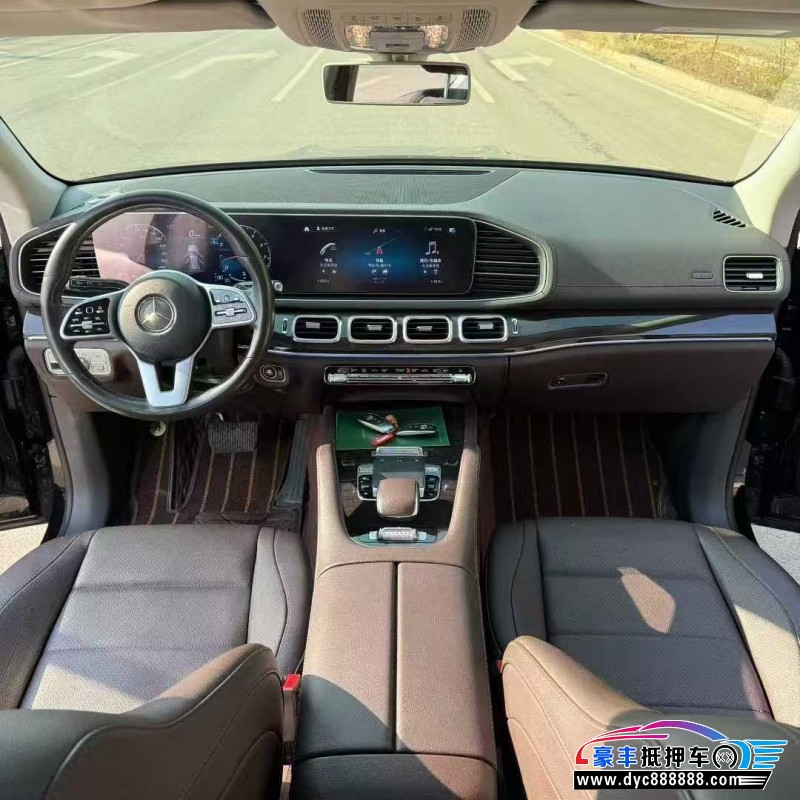 19年奔驰GLE轿车抵押车出售