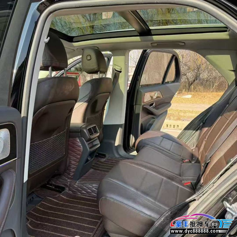 19年奔驰GLE轿车抵押车出售