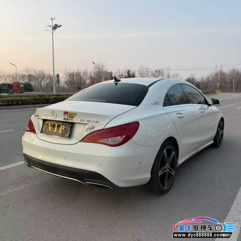 17年奔驰CLA轿车抵押车出售