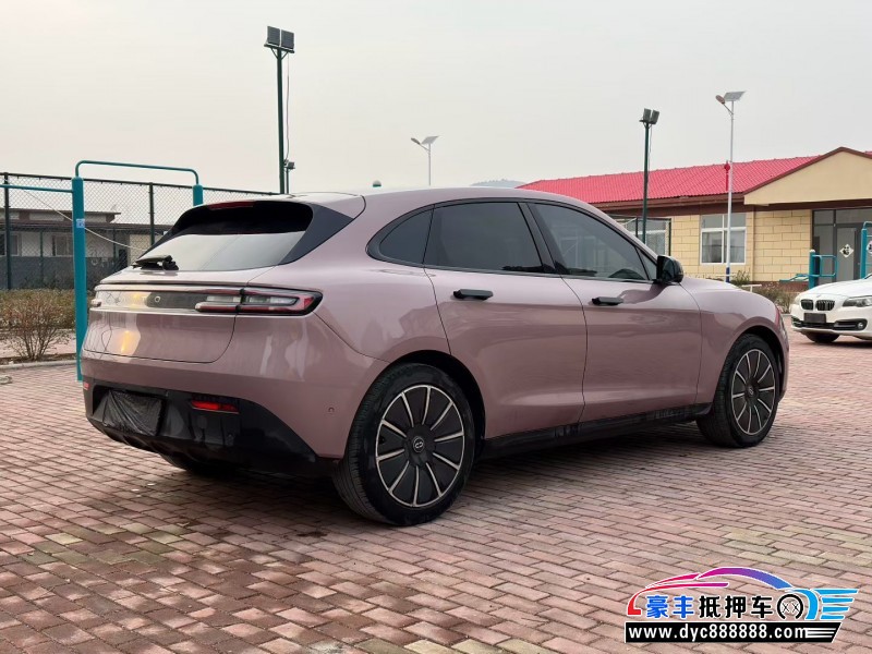 23年华为问界轿车抵押车出售