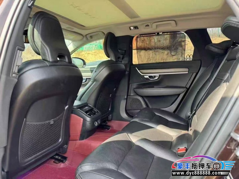 19年沃尔沃v90轿车抵押车出售