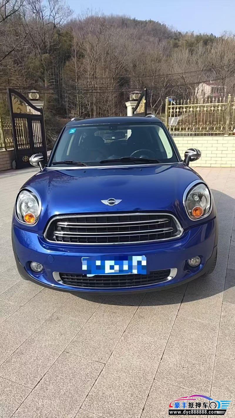抵押车出售15年宝马MINI轿车