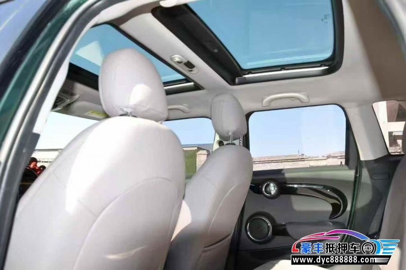 19年宝马MINI轿车抵押车出售