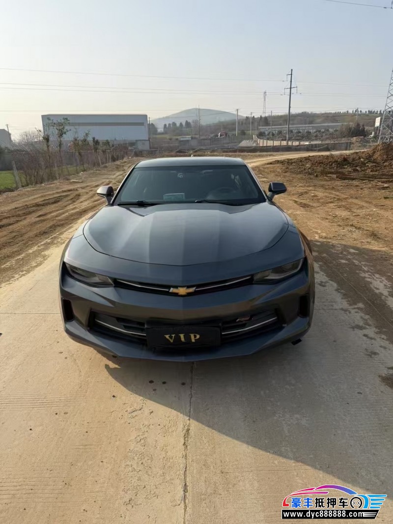 抵押车出售18年雪佛兰科迈罗轿车