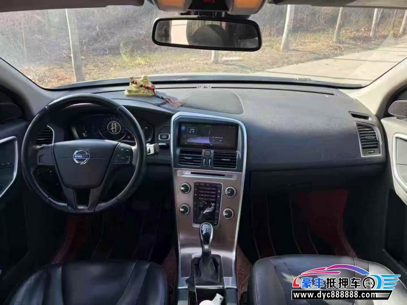 18年沃尔沃XC60轿车抵押车出售
