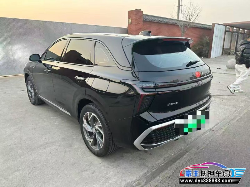 25年红旗HS3轿车抵押车出售