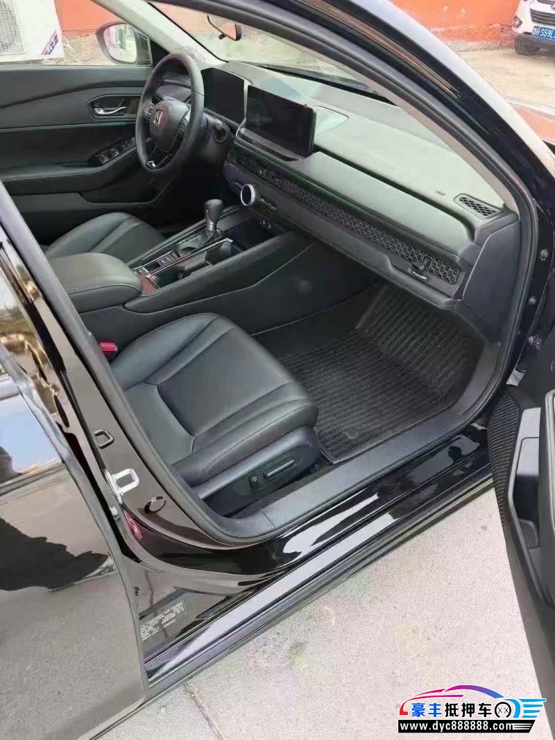 25年本田雅阁轿车抵押车出售