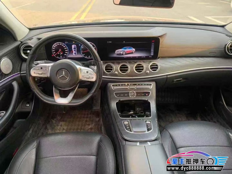 18年奔驰E轿车抵押车出售