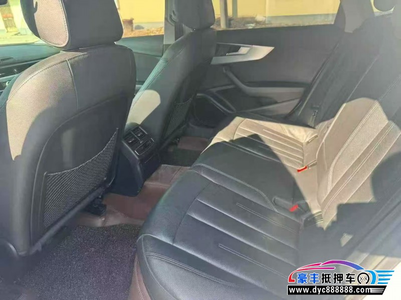20年奥迪A4轿车抵押车出售
