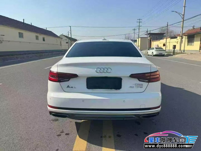 20年奥迪A4轿车抵押车出售