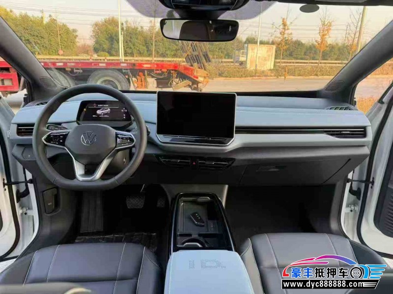 25年大众id4轿车抵押车出售