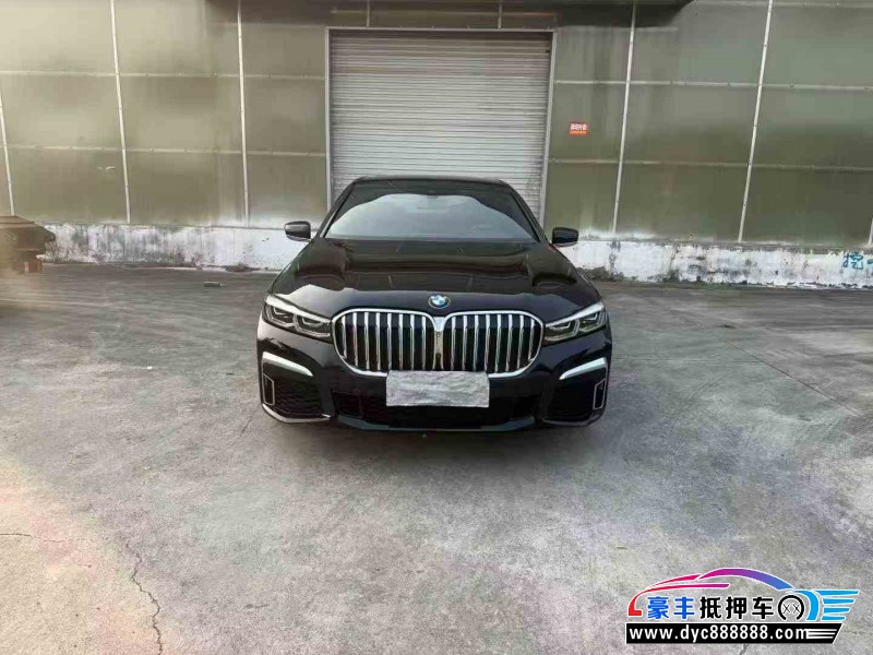 抵押车出售20年宝马7系轿车