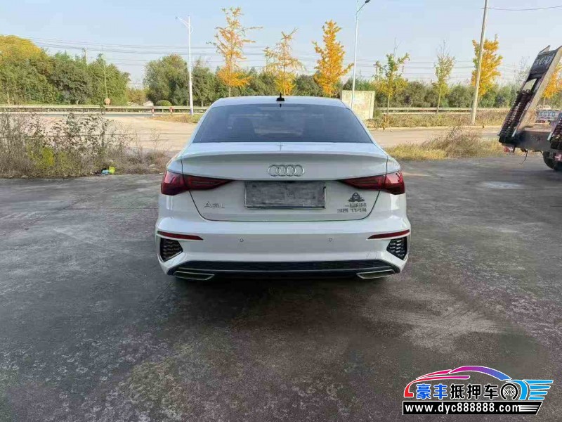 22年奥迪A3轿车抵押车出售