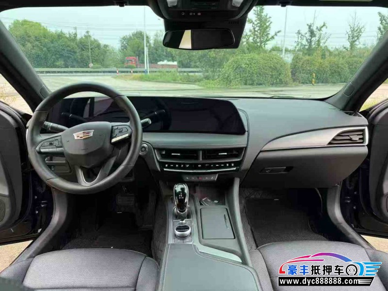 24年凯迪拉克CT5轿车抵押车出售