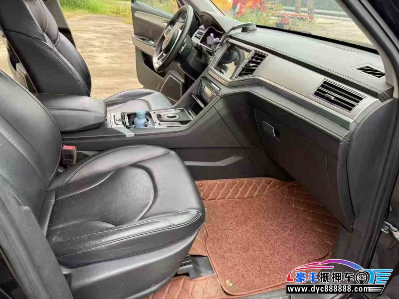 19年众泰大迈X7轿车抵押车出售