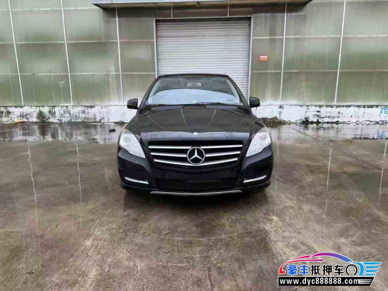 抵押车出售17年奔驰R轿车