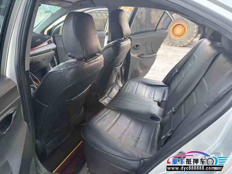 15年丰田威驰轿车抵押车出售