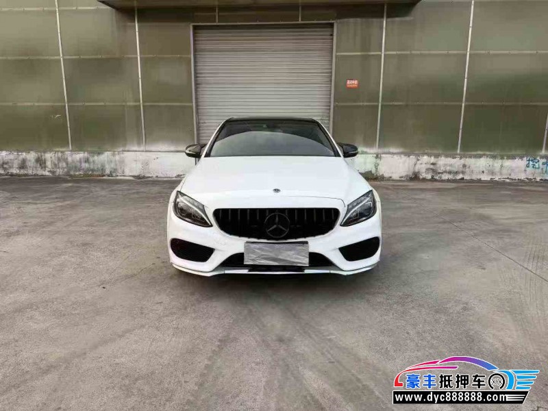 抵押车出售18年奔驰C轿车