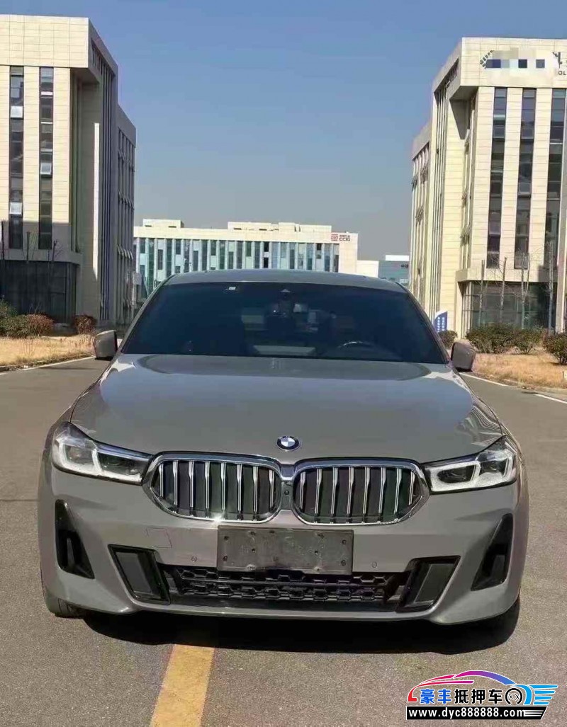 抵押车出售21年宝马6系轿车