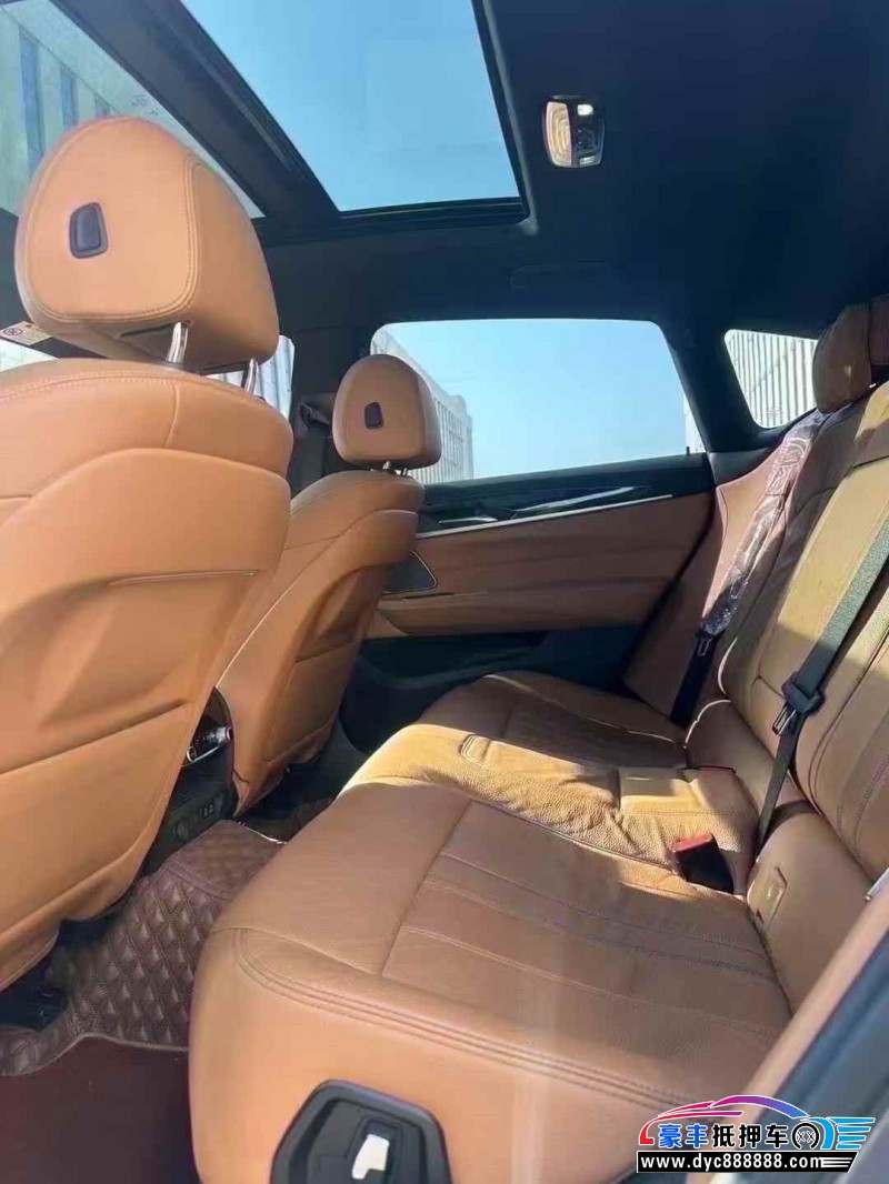 21年宝马6系轿车抵押车出售