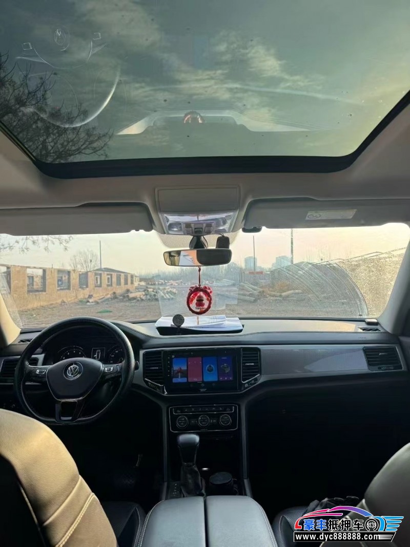 17年大众途昂轿车抵押车出售