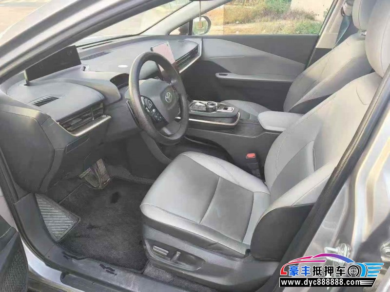 24年丰田BZ3轿车抵押车出售