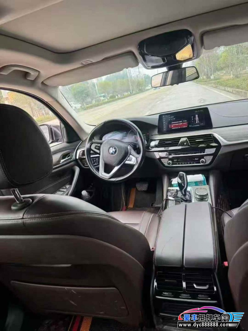 19年宝马3系轿车抵押车出售