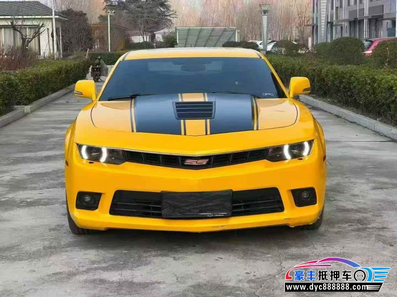 抵押车出售16年雪佛兰科迈罗轿车