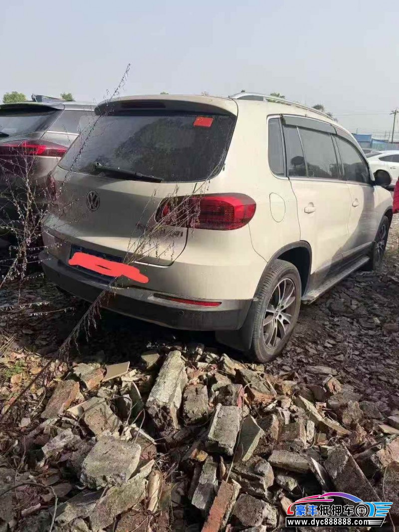 13年大众途观轿车抵押车出售