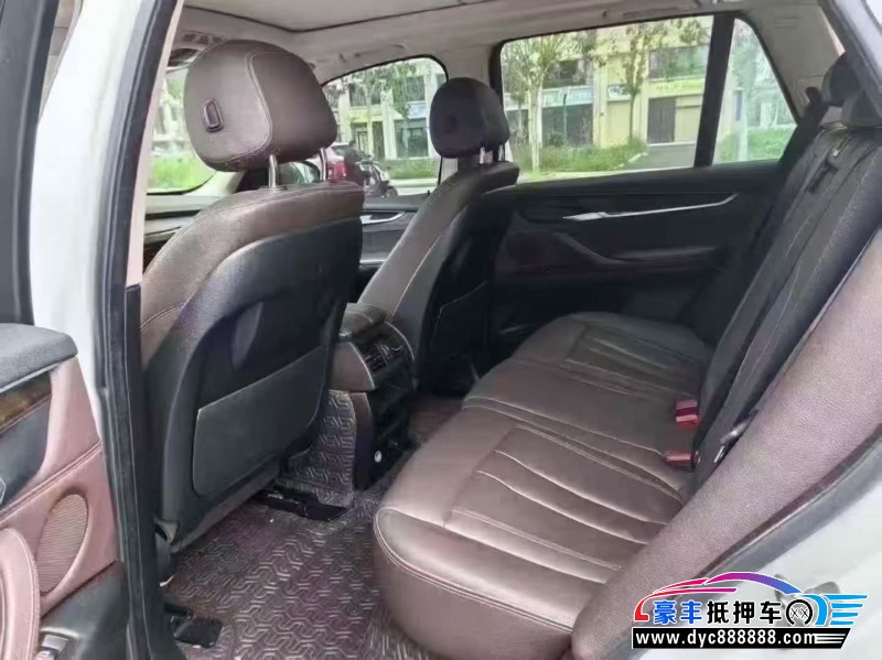 17年宝马X5轿车抵押车出售