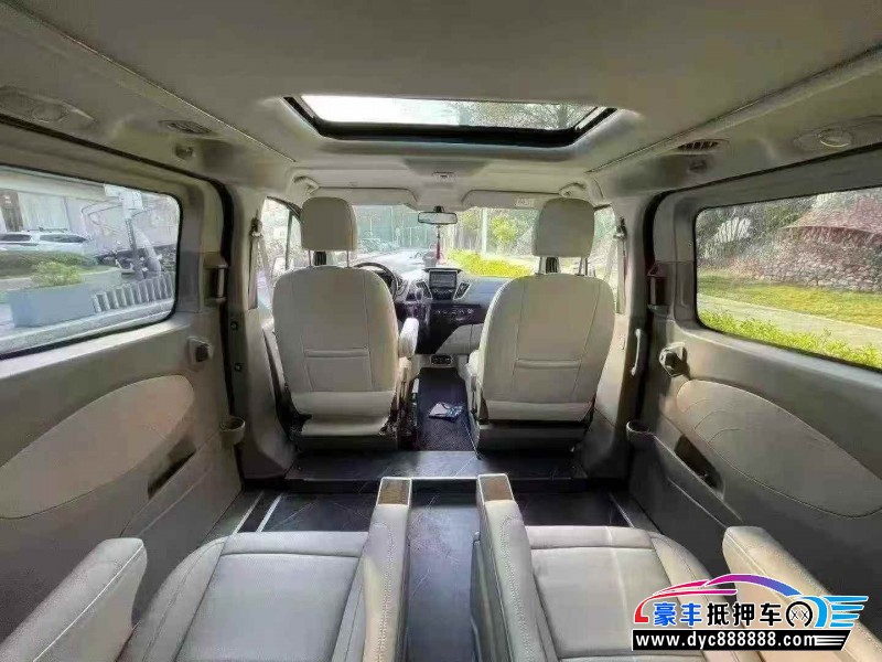 22年福特途睿欧轿车抵押车出售