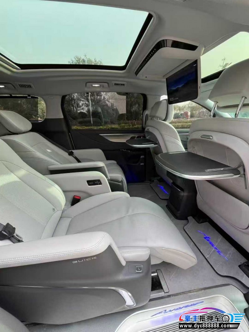 25年别克GL8MPV抵押车出售