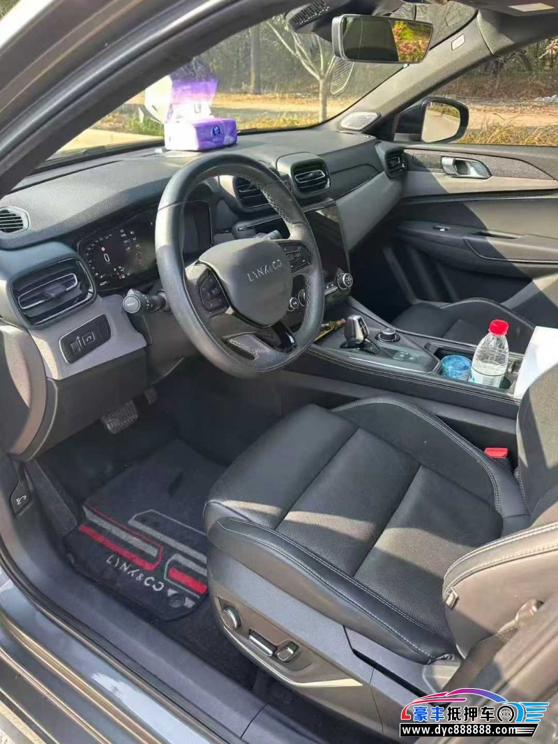 22年领克03轿车抵押车出售