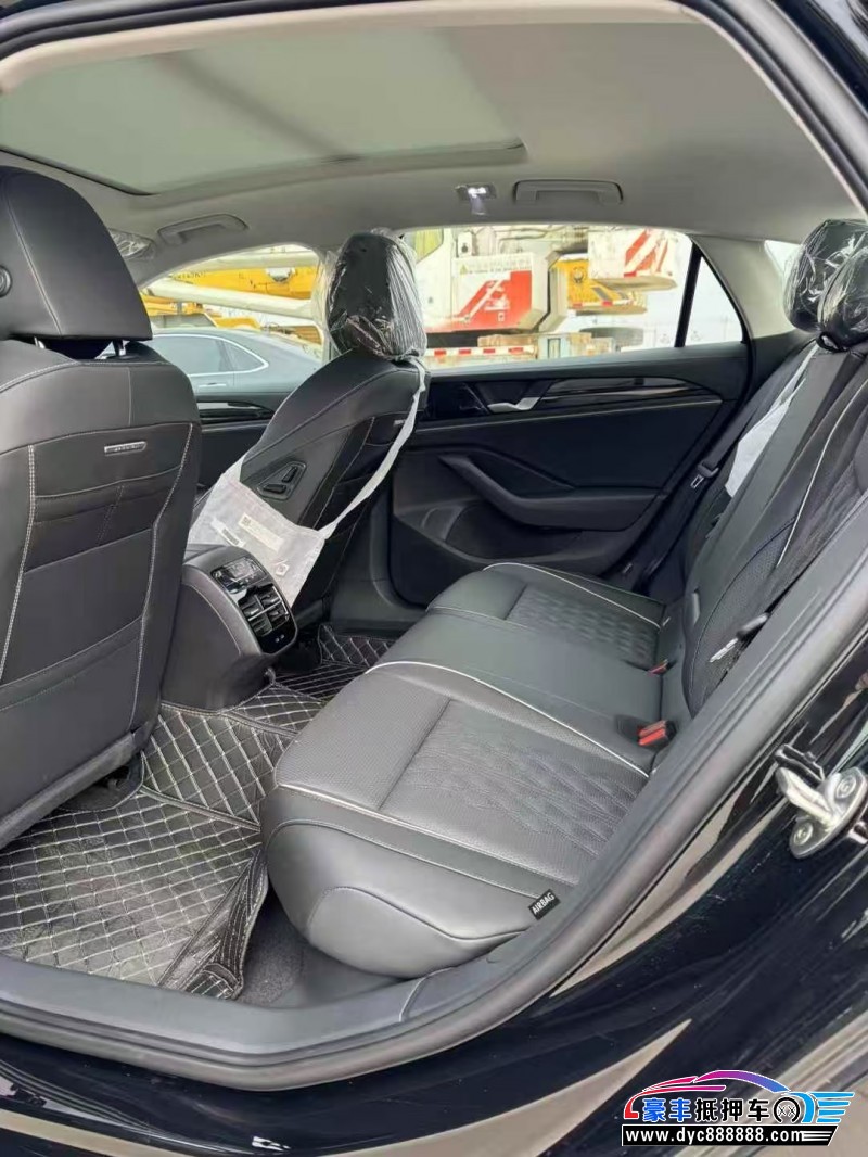 26年大众迈腾轿车抵押车出售