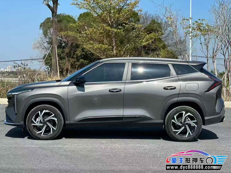 24年吉利博越轿车抵押车出售