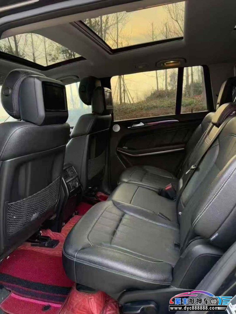 13年奔驰GLSUV抵押车出售