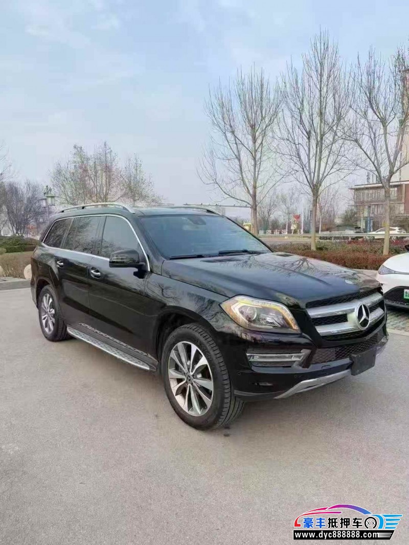 13年奔驰GLSUV抵押车出售