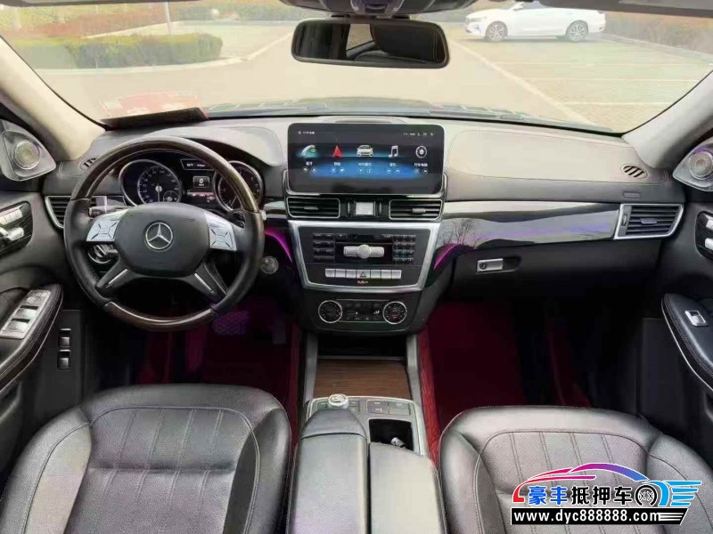 13年奔驰GLSUV抵押车出售