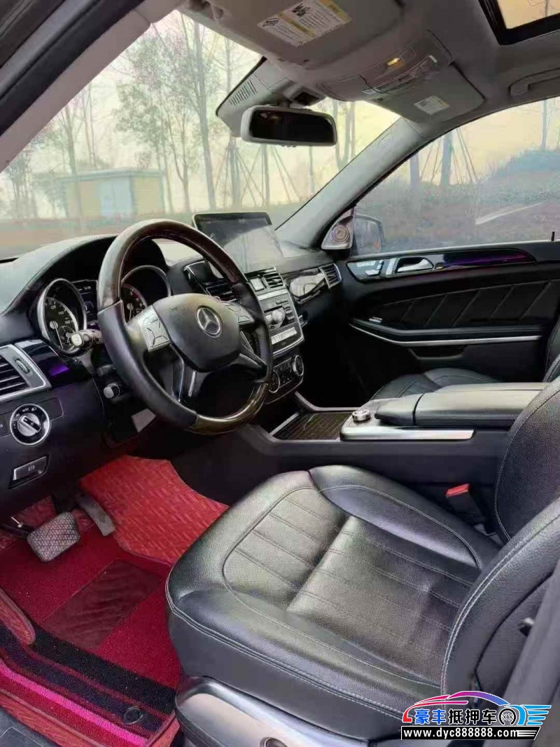 13年奔驰GLSUV抵押车出售