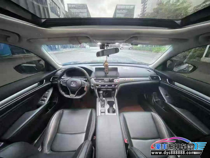 23年本田雅阁轿车抵押车出售