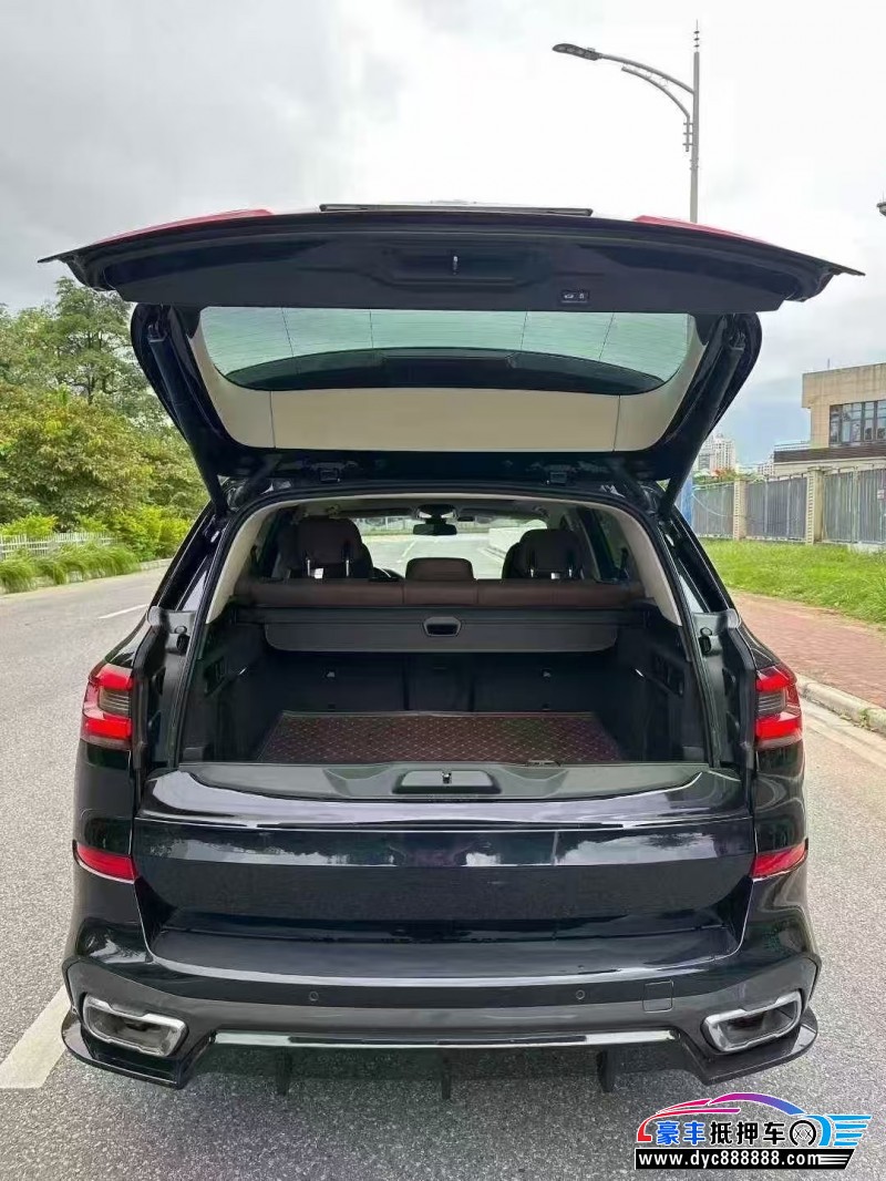 21年宝马X5轿车抵押车出售