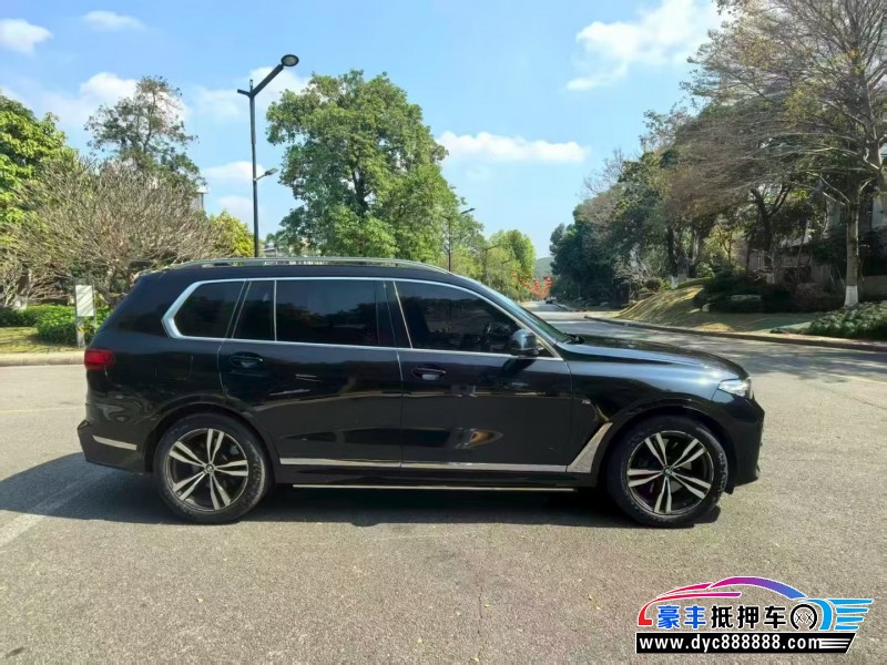 20年宝马X7轿车抵押车出售